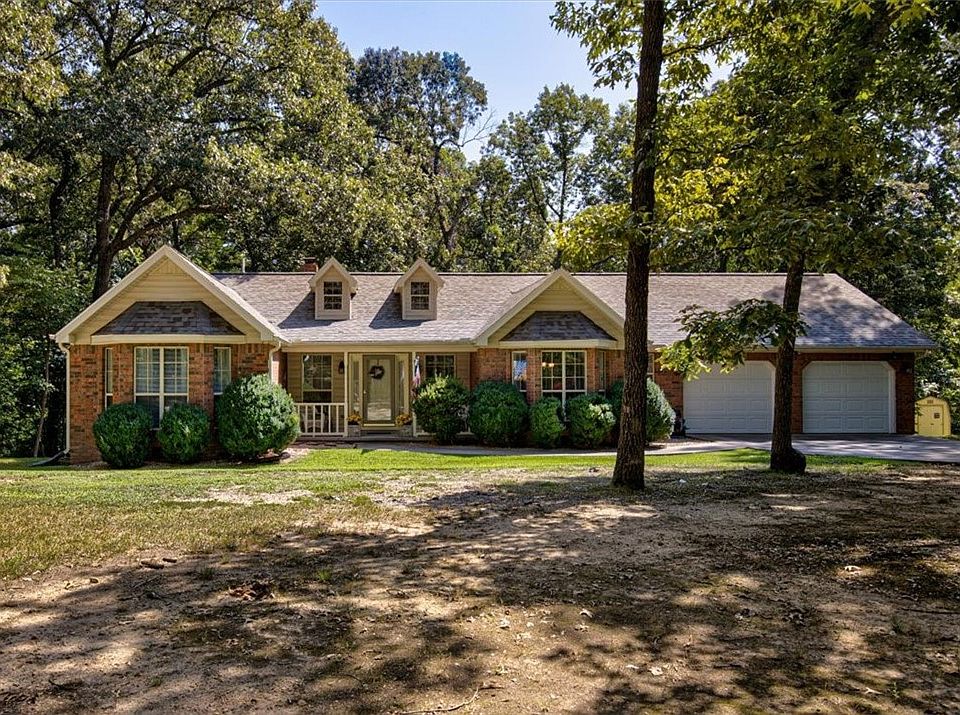 1st image of 2585 Sequoyah Dr