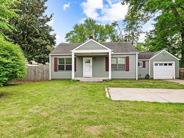 563 Clough Pike, Cincinnati, OH 45245