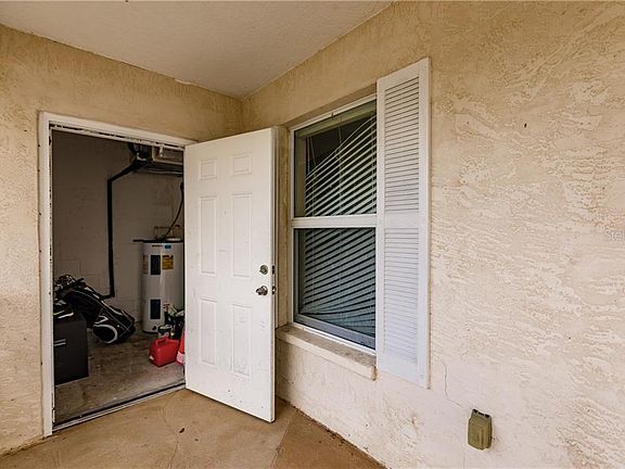 5th image of 6942 Rosemont Dr