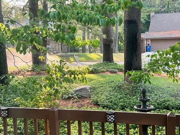 4th image of 109 Minges Forest Ln