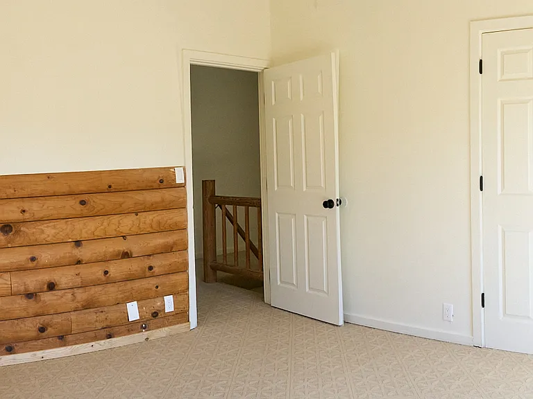 373 Loftyhill Dr — Photo 18