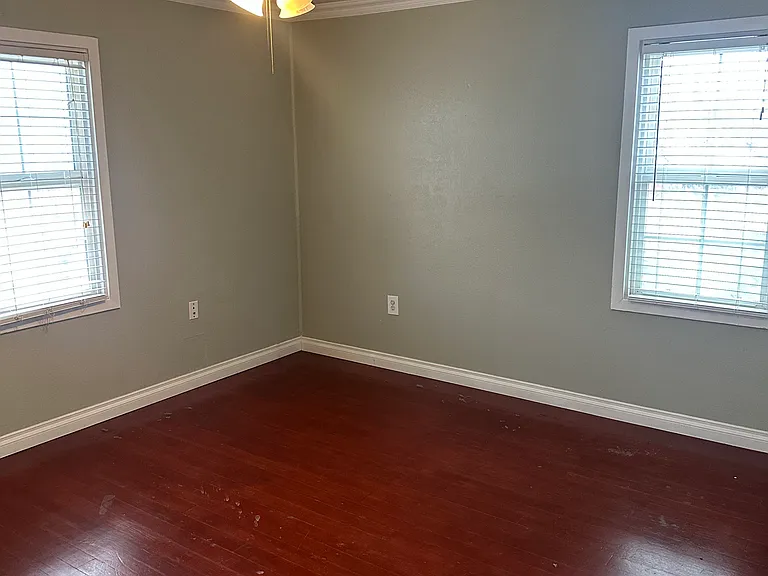 524 Goethals Dr #2 — Photo 2