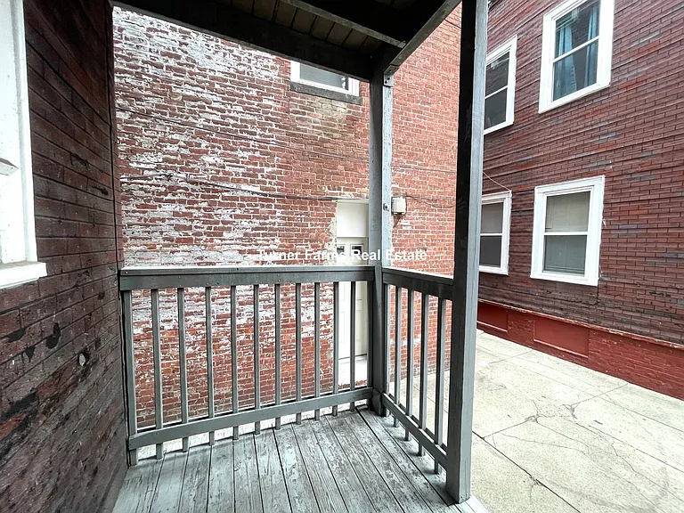 200 Harvard St #1A — Photo 25