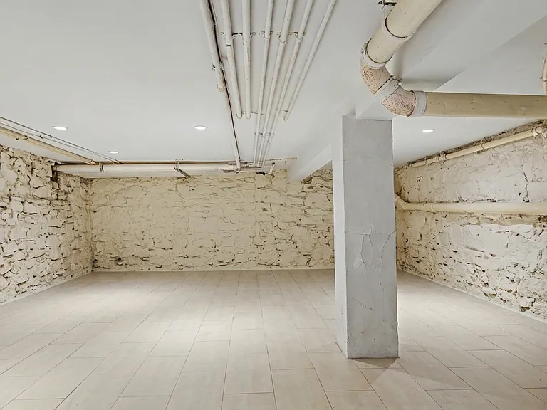 147 Stuyvesant Ave #1 — Photo 19