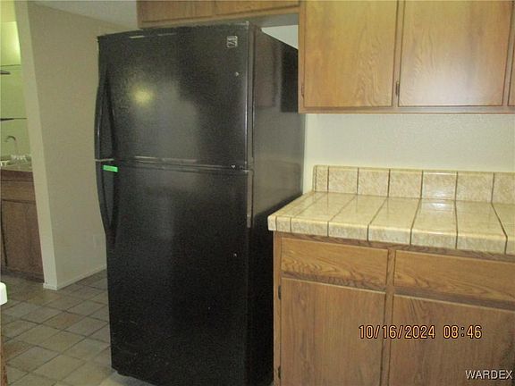 4th image of 1085 Chaparral Dr