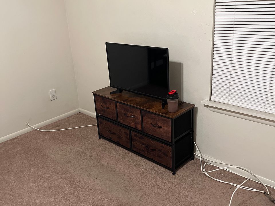1st image of 1600 Big Tree Rd APT O6