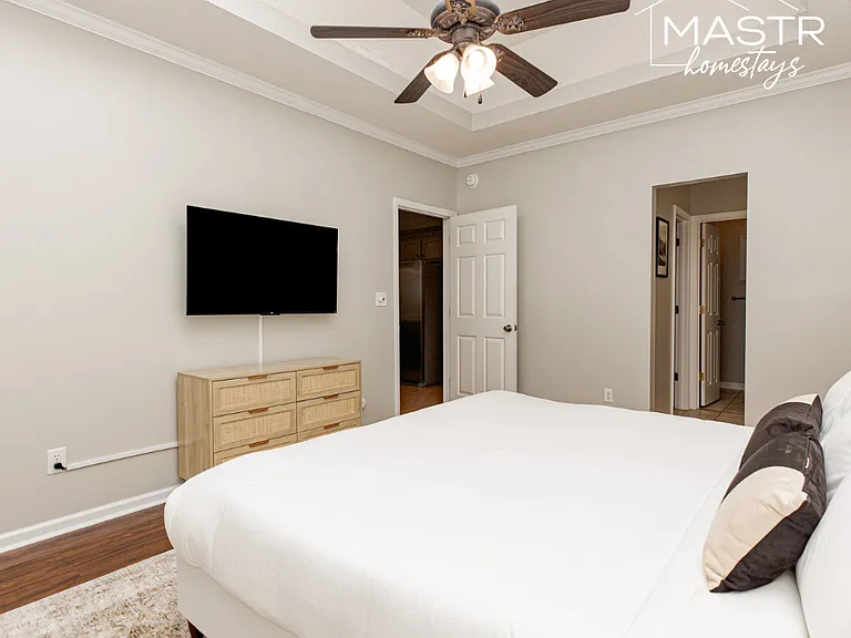 107 Tappan Ct — Photo 11