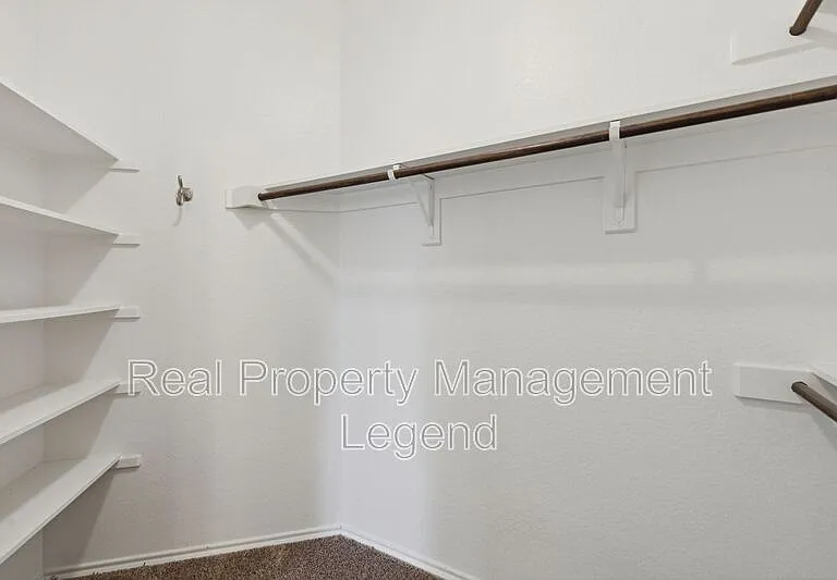 812 Gray Fox Dr — Photo 20