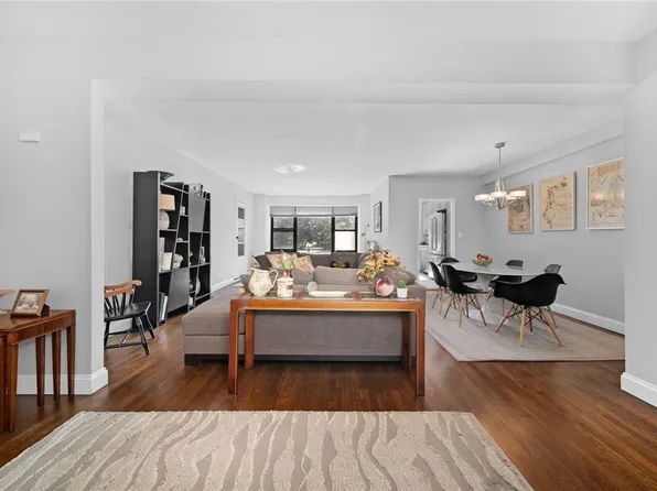 325 Main Street #4B, White Plains, NY 10601