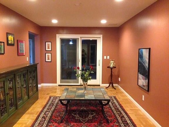 4th image of 3830 Hillcrest Dr