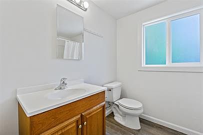 1st image of 5000 15th Ave NE #M-1