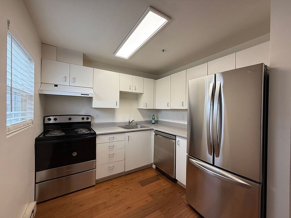 1st image of 3401 Pacific Ave #C99792109
