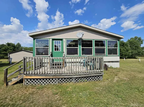 18180 Green Acres Ln, Alvin, WI 54542