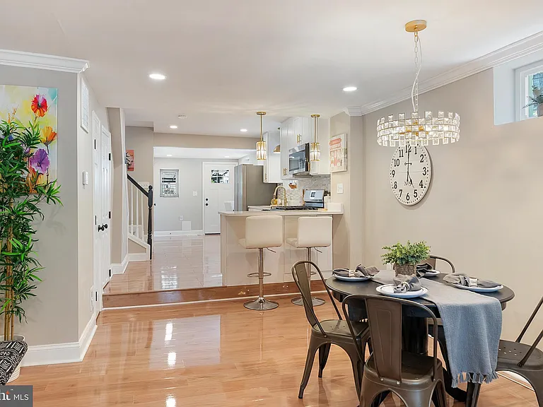 1102B Carroll St #B — Photo 9