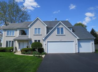 2294 Avalon Dr, Buffalo Grove, IL 60089