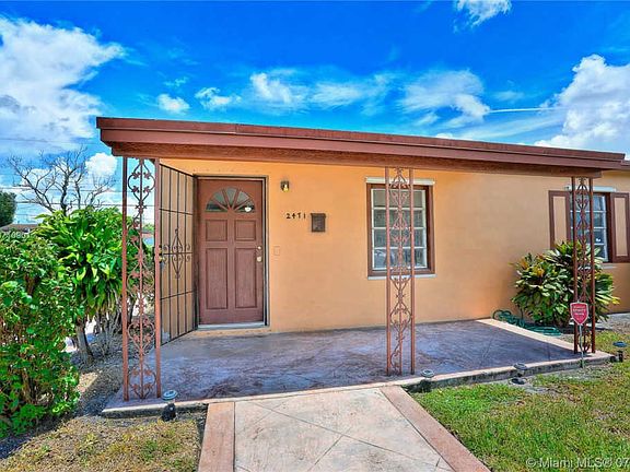 2nd image of 2471 NW 153rd St