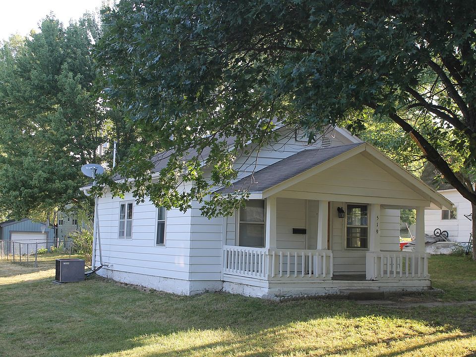 2nd image of 519 E 6th St