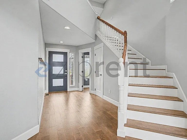 19719 Nevin Ct — Photo 8