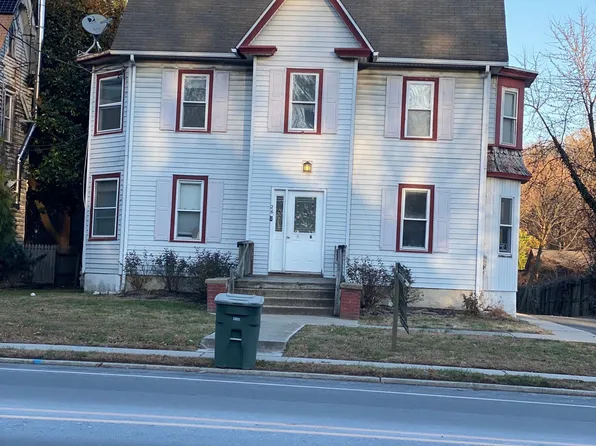 26 Delsea Dr S APT B, Glassboro, NJ 08028