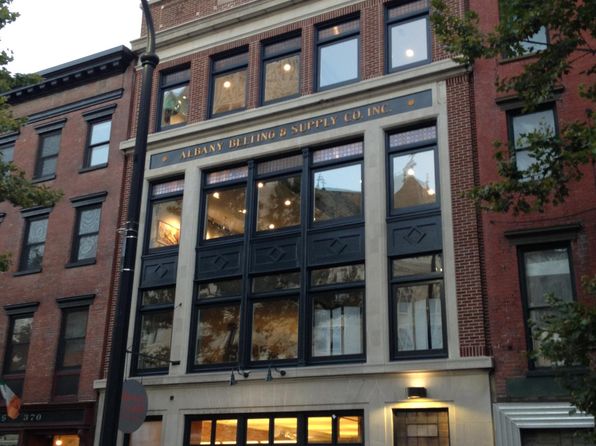 374 Broadway APT 2A