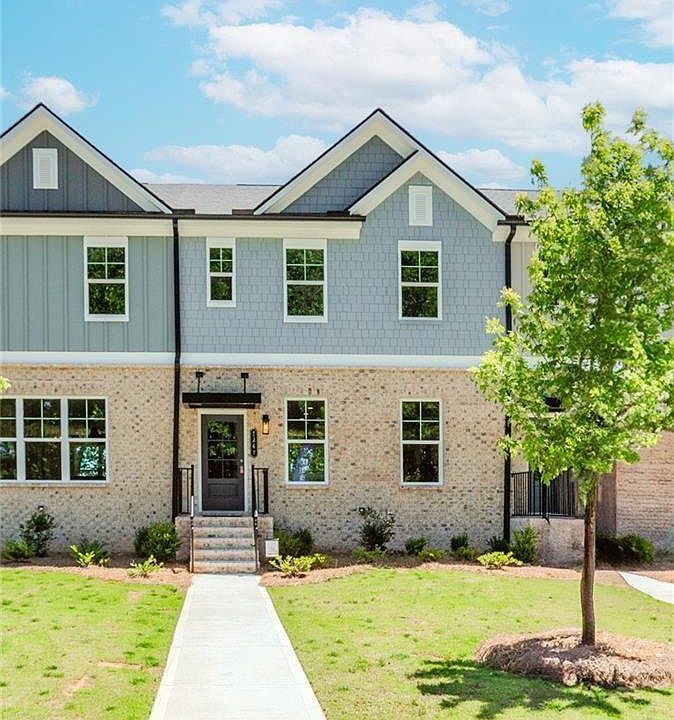1st image of 1242 Ainsworth Aly Lot 40
