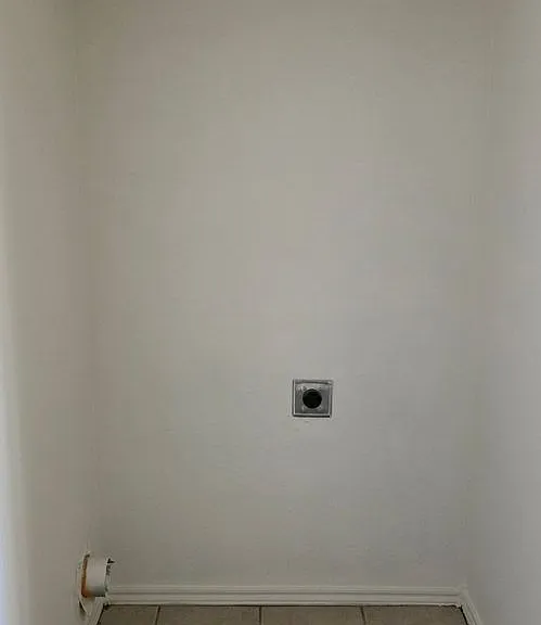 Autumn Ridge 2 BR/2 BA — Photo 34