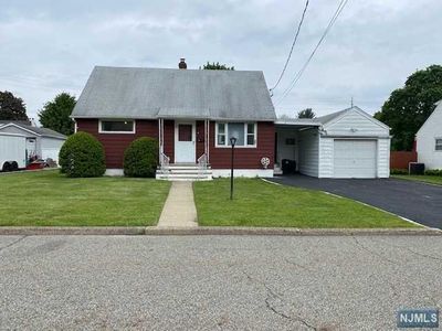 16 Giannone Rd, Wayne, NJ, 07470