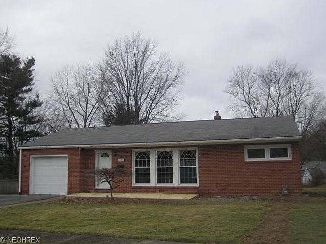1st image of 1523 Carole Cir