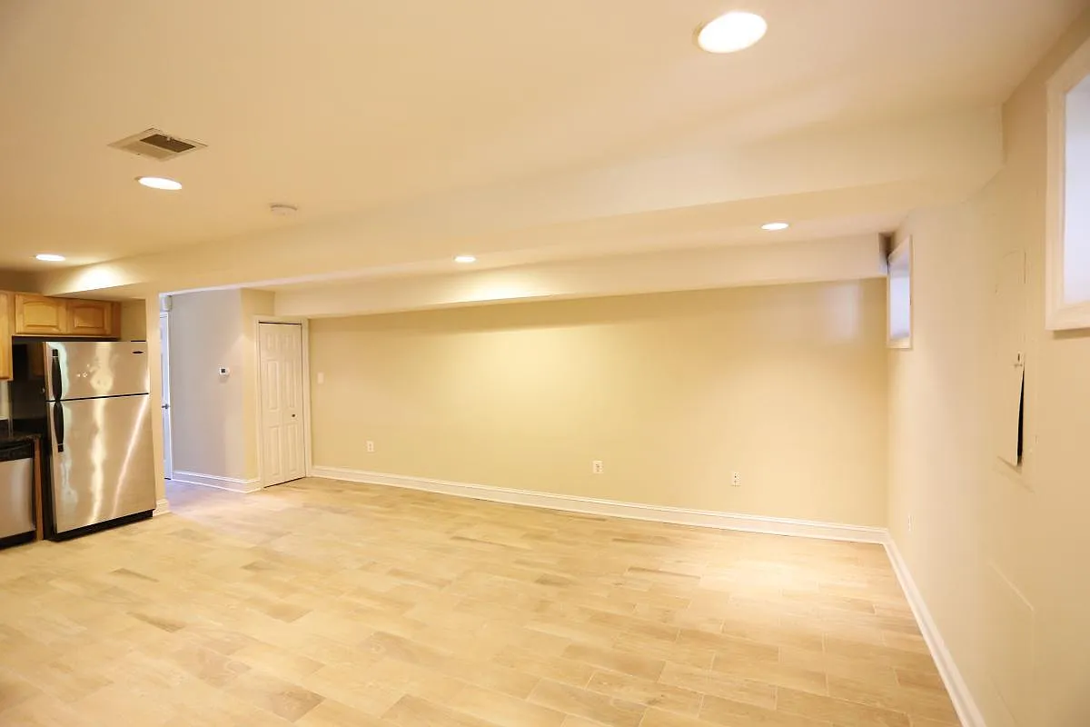 1 bed, 1.5 bath, 756 sqft, $1,800 — Photo 3