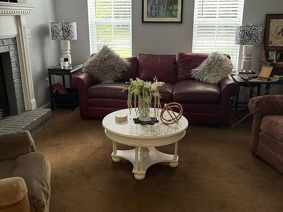 4th image of 5 Carriage Way