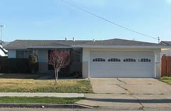 2nd image of 33500 13th St