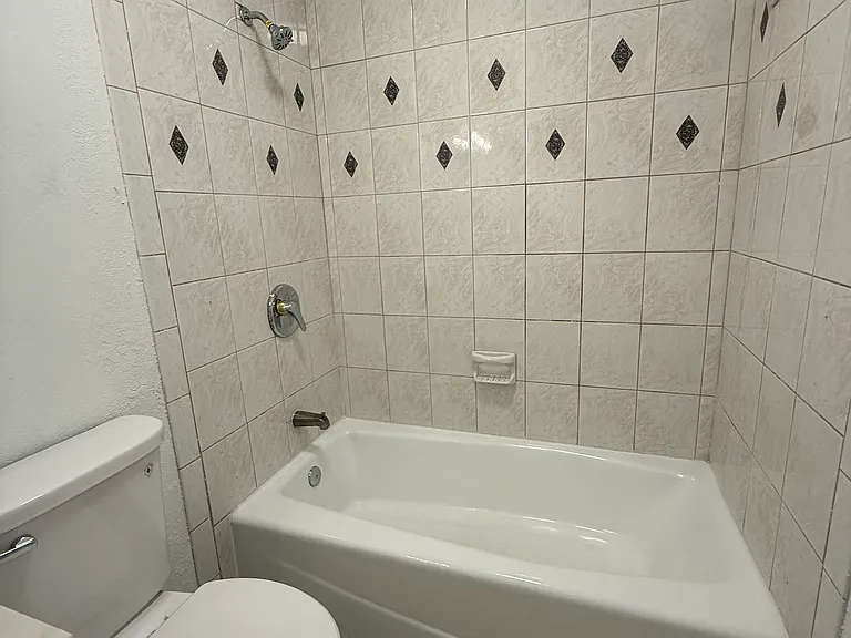 7505 Presley Pl #B — Photo 9