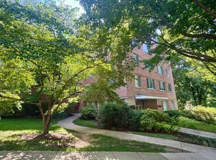 4100 W St NW APT 509, Washington, DC 20007
