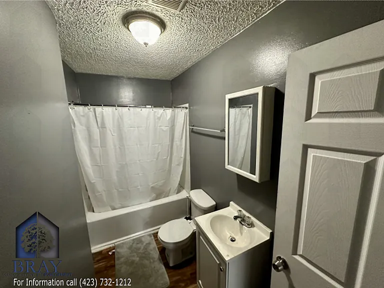 805 E Sullivan St — Photo 6