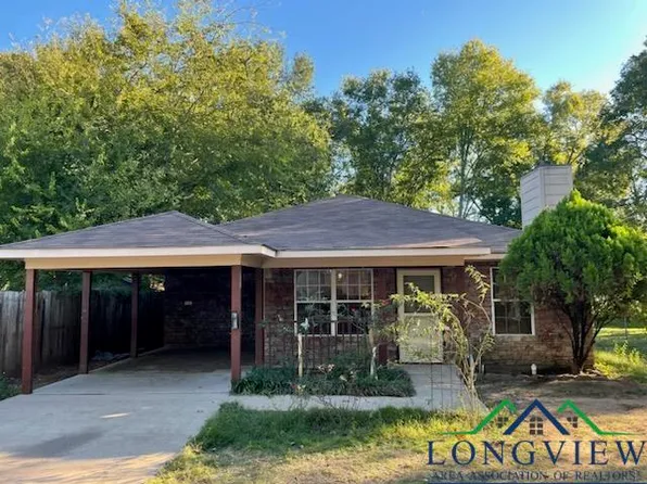 321 W Sunset Ave, Gladewater, TX 75647