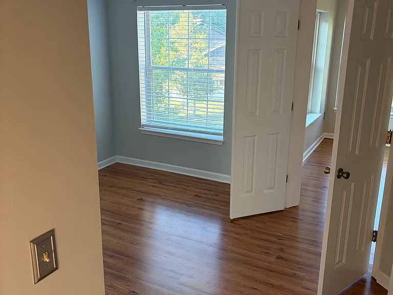 200 Fox Hollow Dr #201 — Photo 10