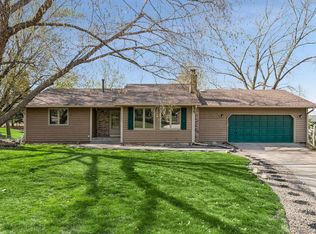 17082 Hamilton Dr, Lakeville, MN 55044