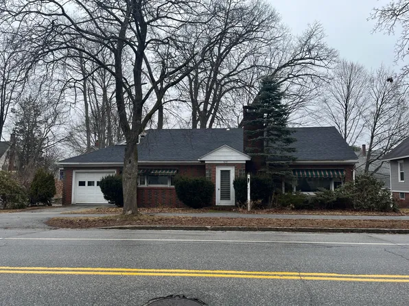 105 Gamage Avenue, Auburn, ME 04210