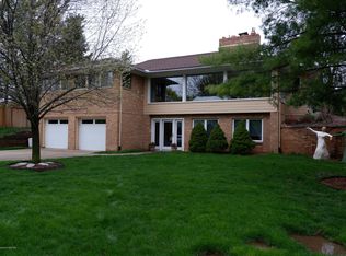 414 Oxford Rd, East Lansing, MI 48823