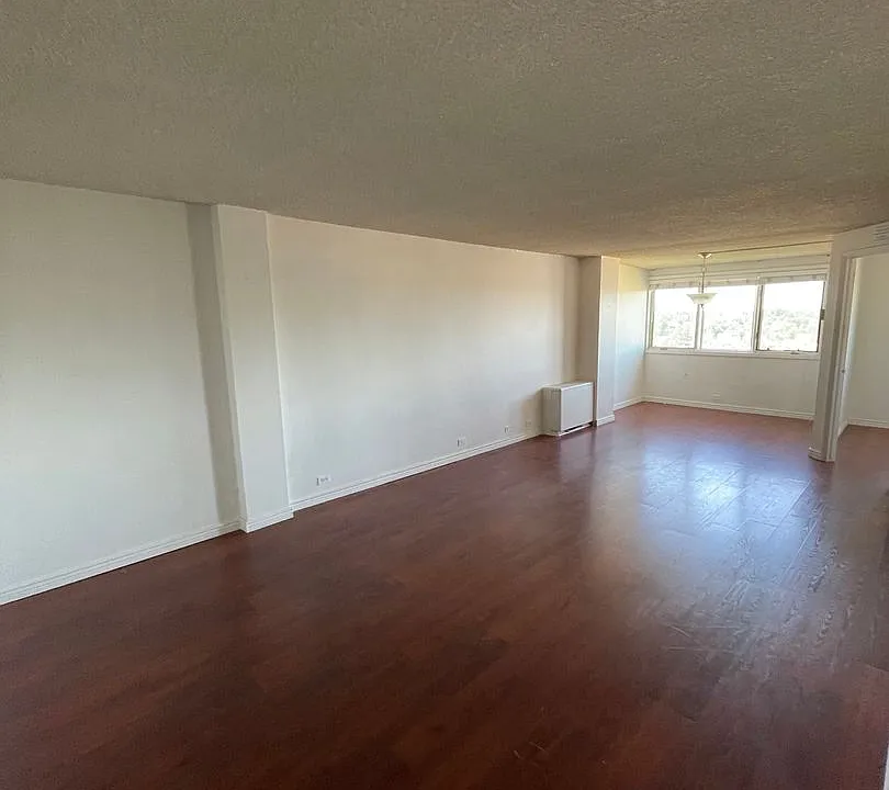 2225 Buchtel Blvd #903
