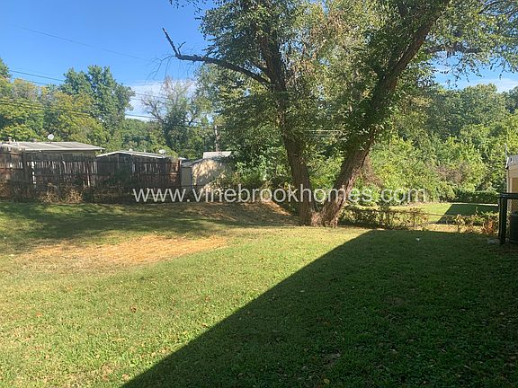 3rd image of 10209 Northland Hills Ct