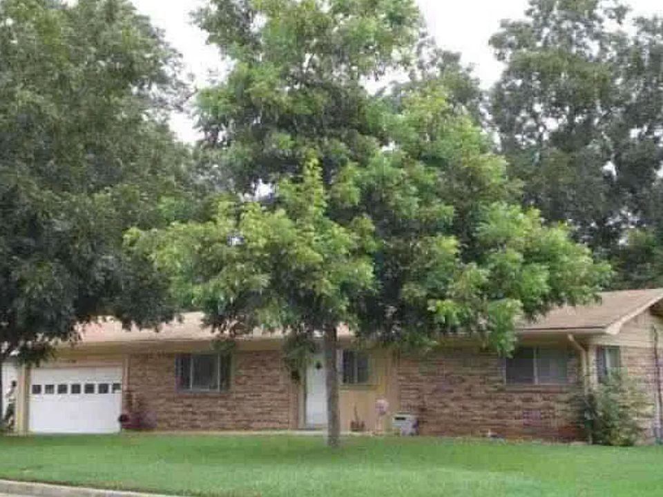 1st image of 3012 Rollingwood Dr