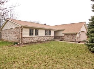 8302 Picadilly Ln, Indianapolis, IN