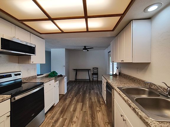 5th image of 2792 & 2812 Wingate St #2792