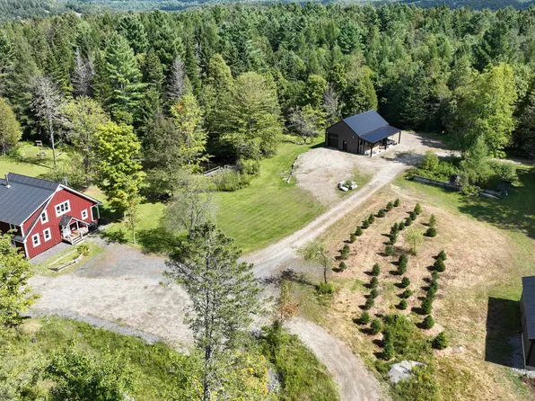 420 Steendom Lane, Lyndon, VT 05852