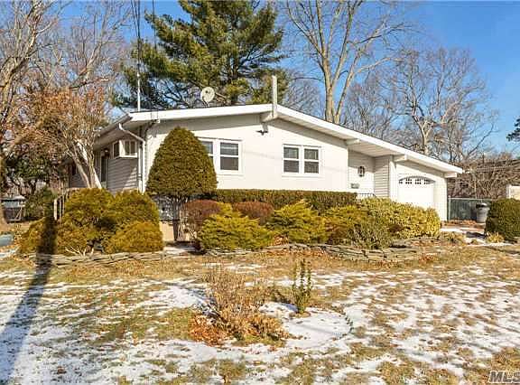 2nd image of 44 Dennis Dr