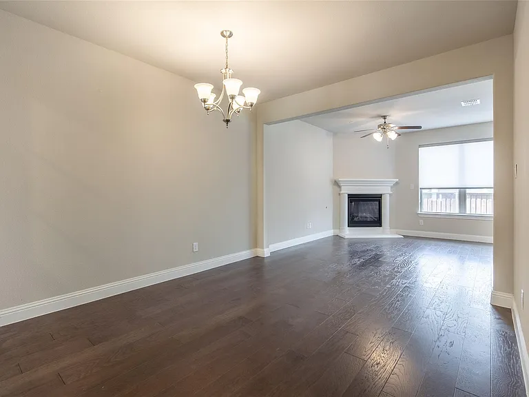 3073 Galveston St — Photo 5