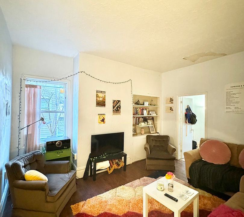 1st image of 343 Center Ave Floor 2