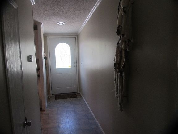 5th image of 230 Pineview Dr
