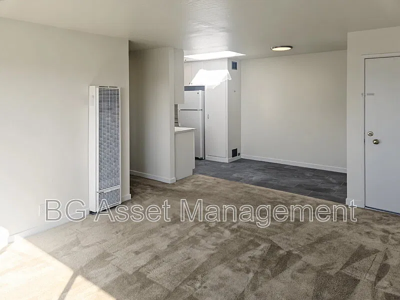 5308 Columbia Ave #2705
